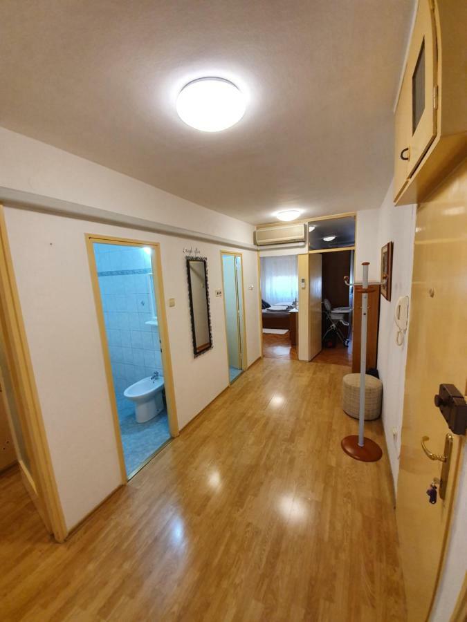 Apartman Val Pula Exterior foto