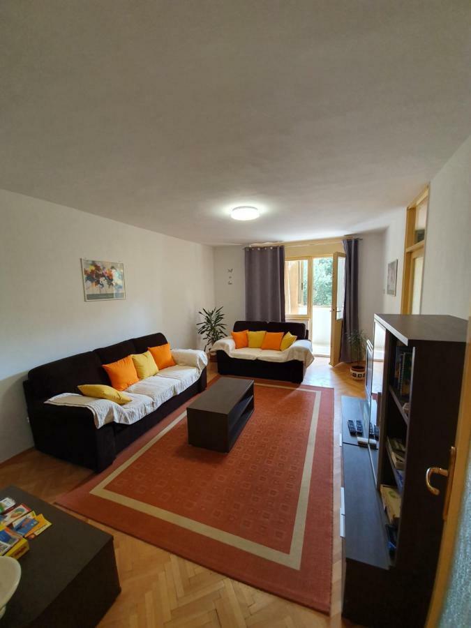 Apartman Val Pula Exterior foto