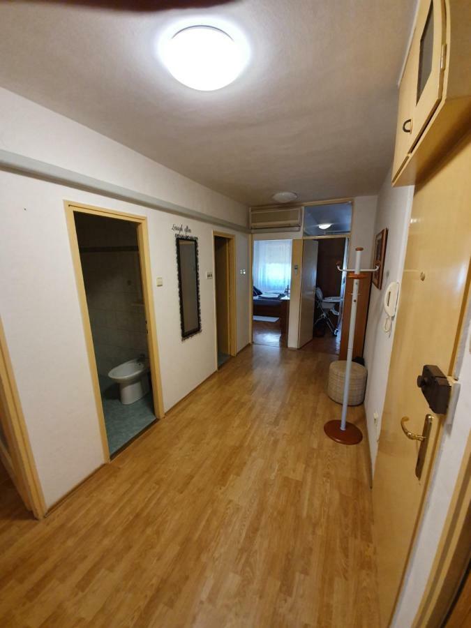 Apartman Val Pula Exterior foto