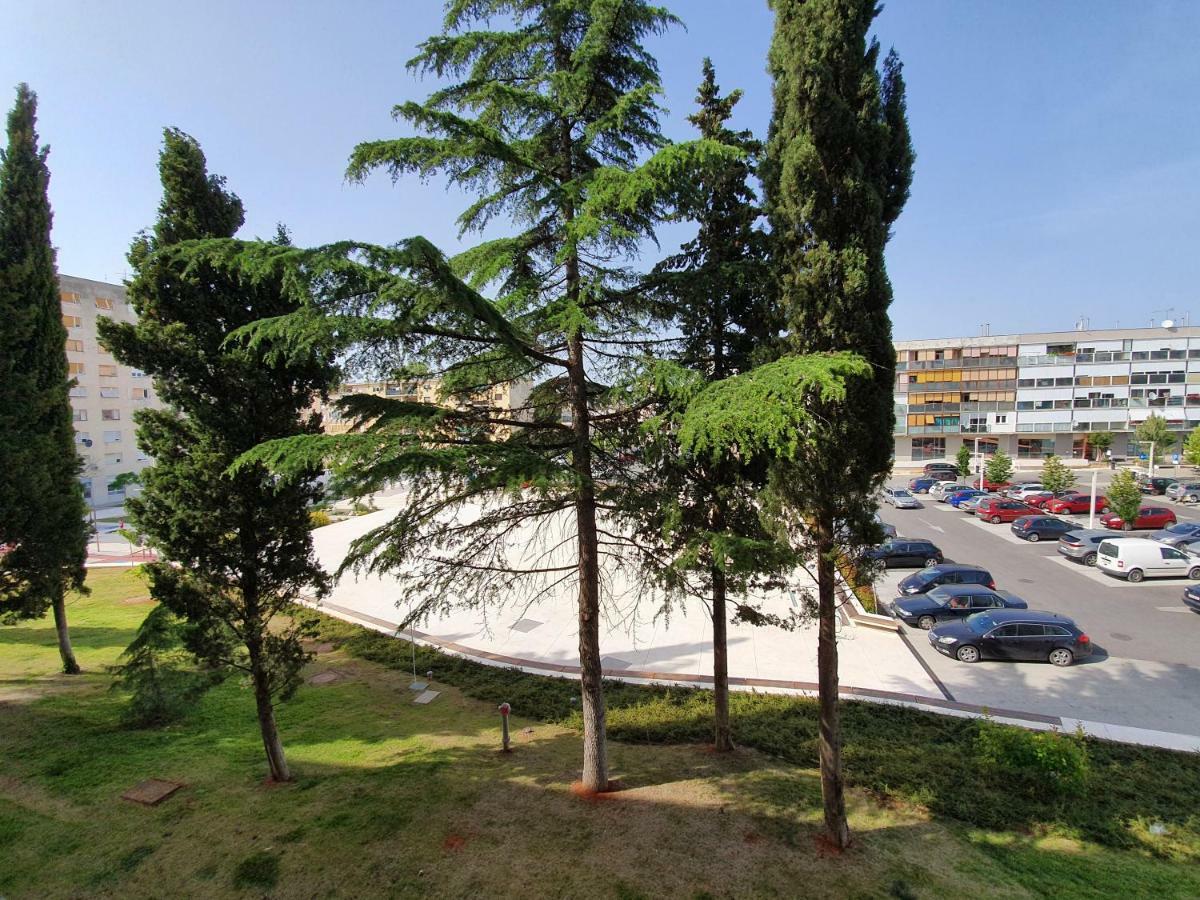 Apartman Val Pula Exterior foto